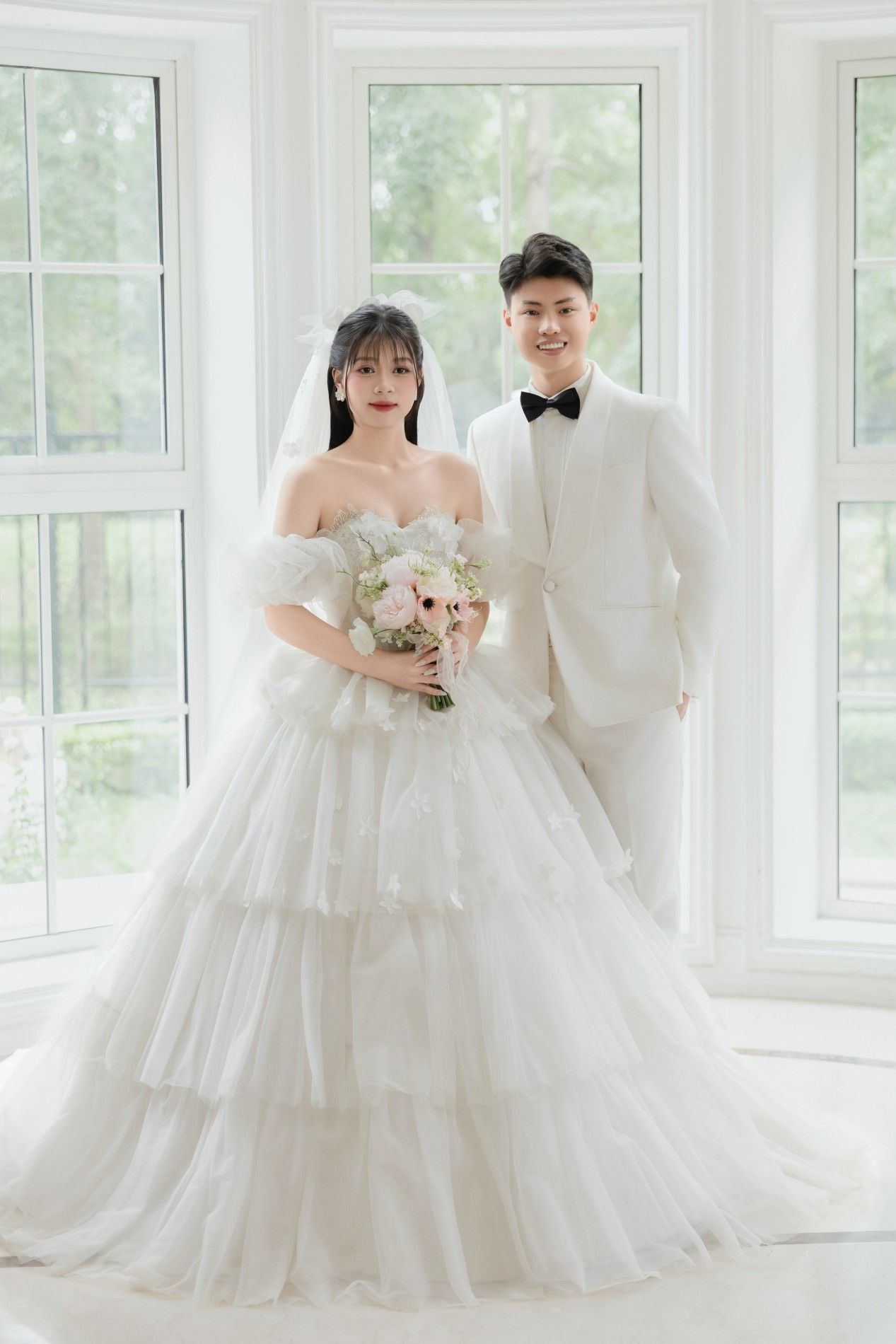 XUÂN CHIẾN & HƯƠNG GIANG